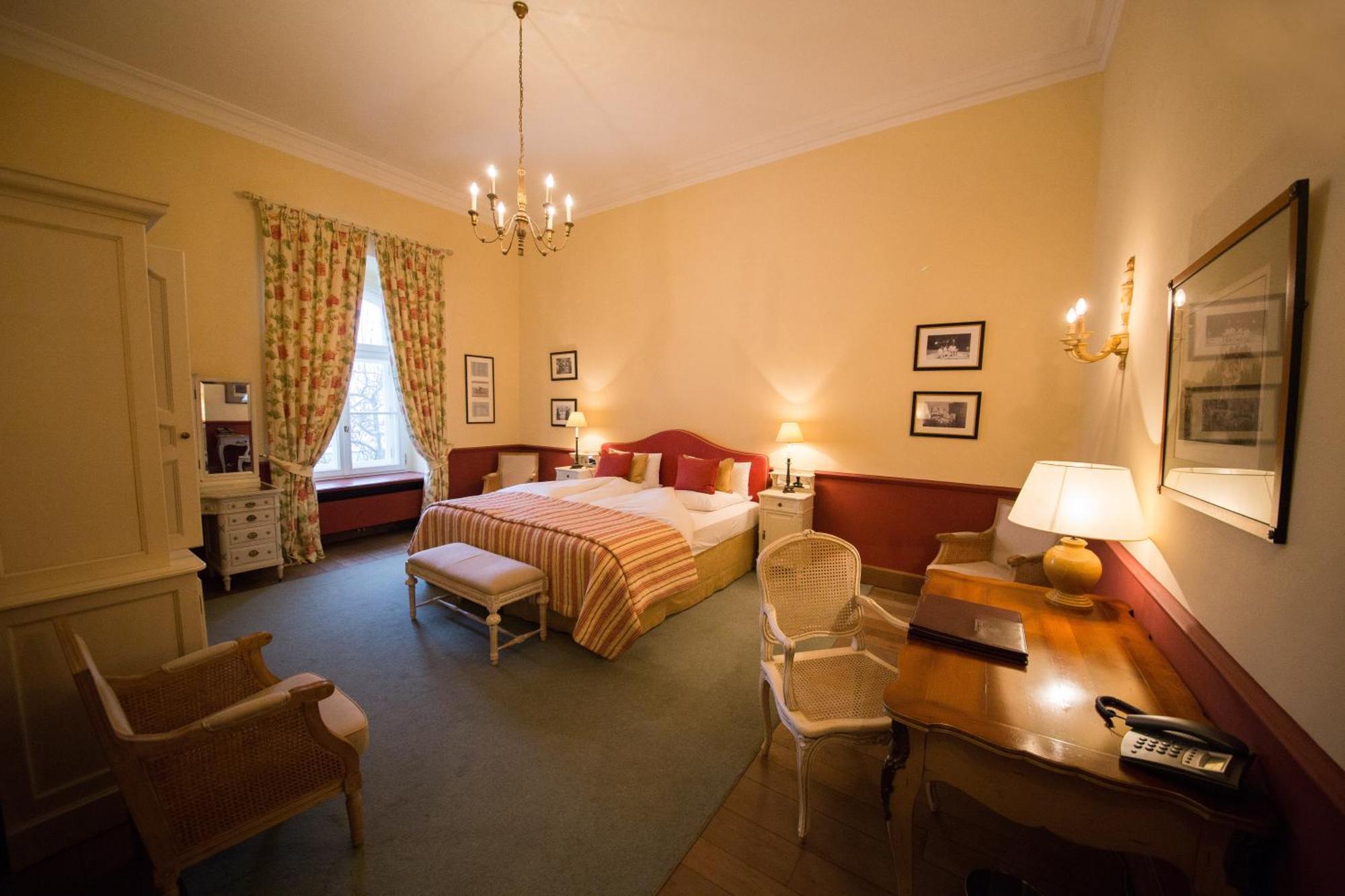 Hotel Chateau Béla Extérieur photo