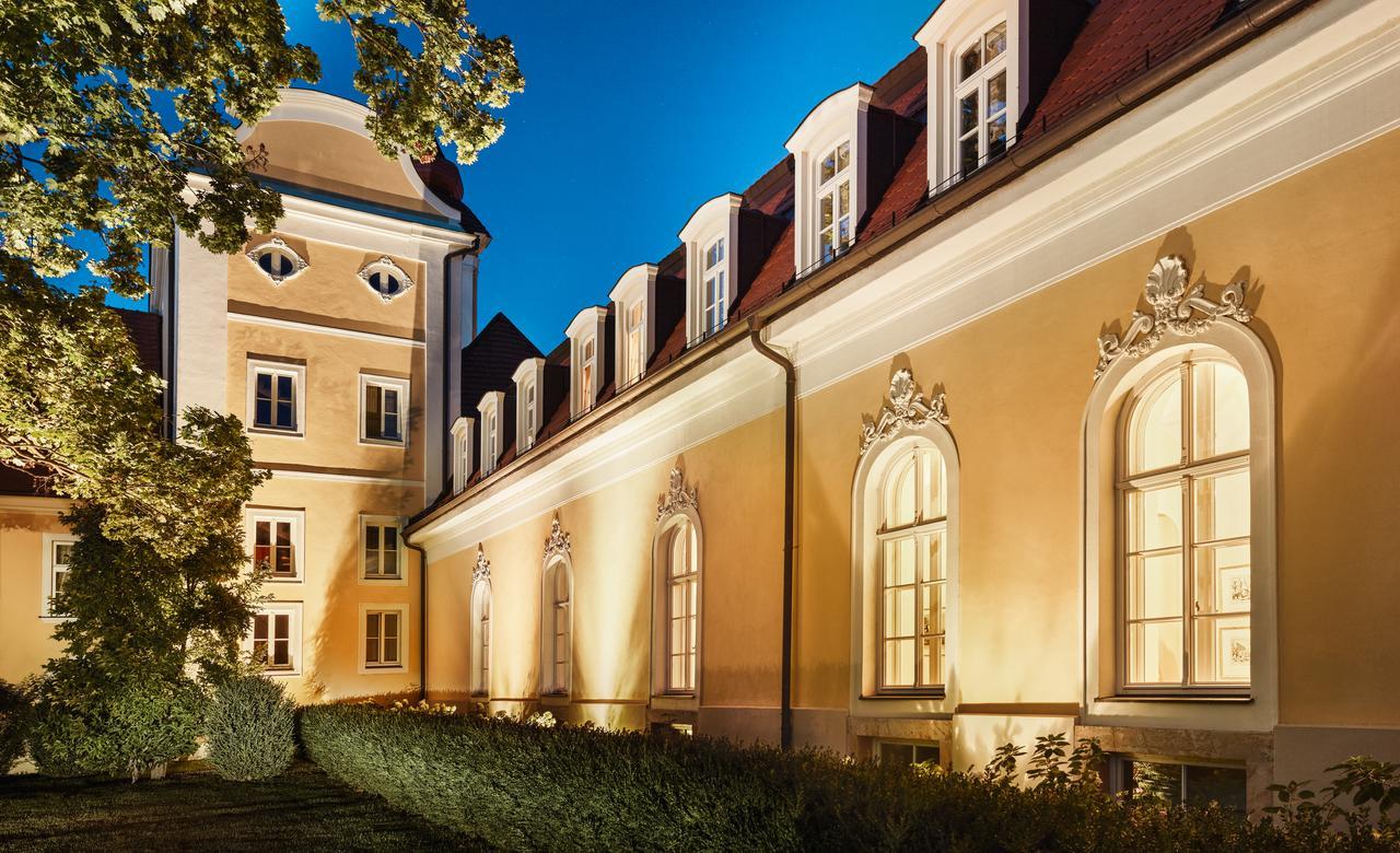 Hotel Chateau Béla Extérieur photo