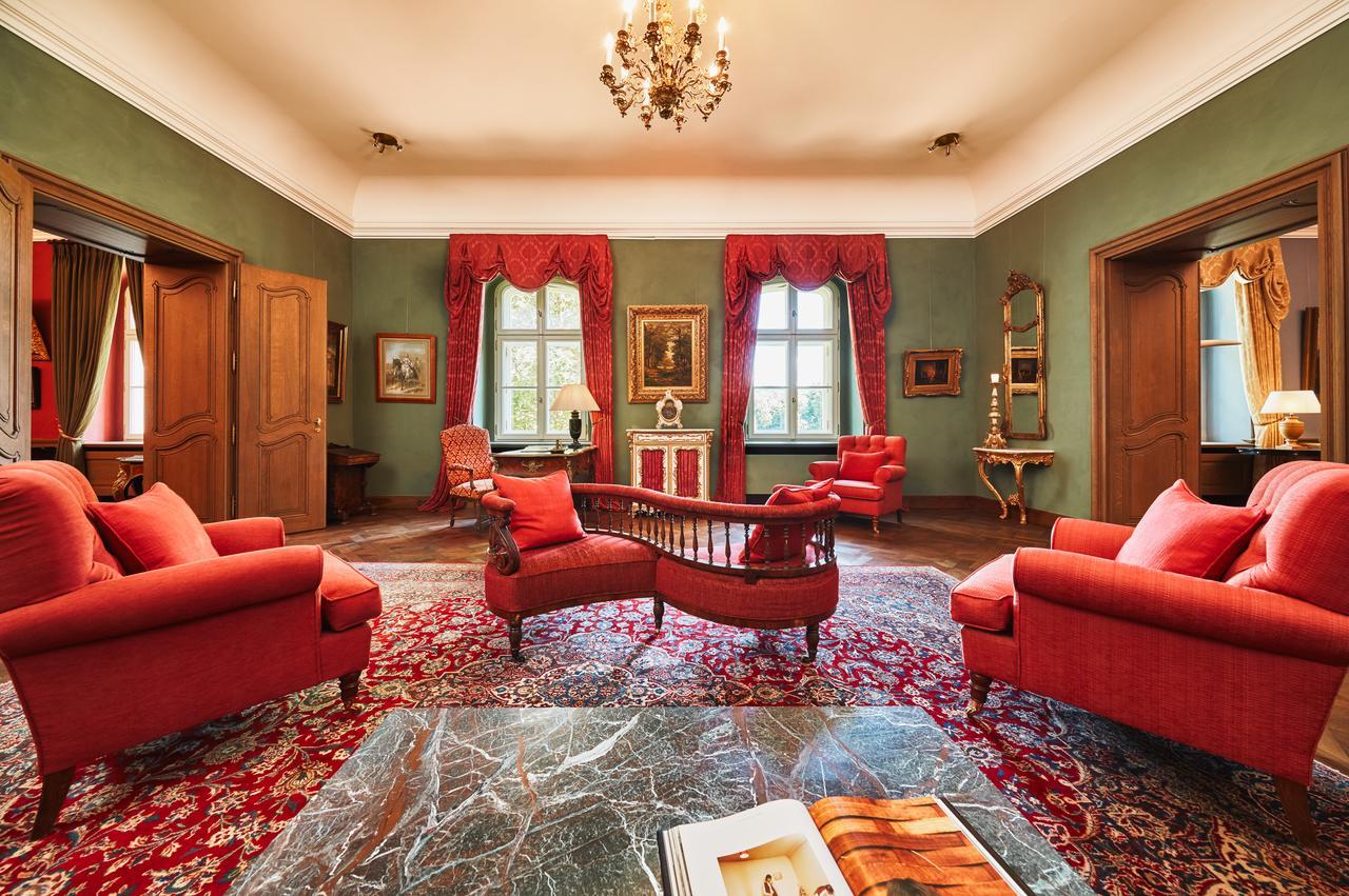 Hotel Chateau Béla Extérieur photo